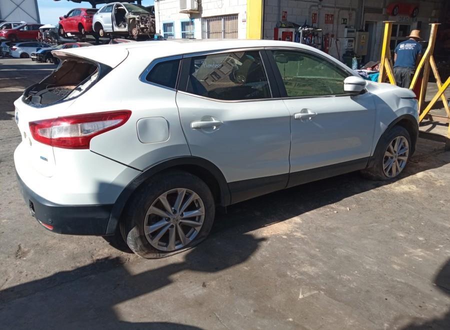 PALANCA-DE-CAMBIOS-NISSAN-QASHQAI-J11-1-5-TURBODIESEL-CAT-110-CV-Ano-2014-Auto-Desguace-Luque