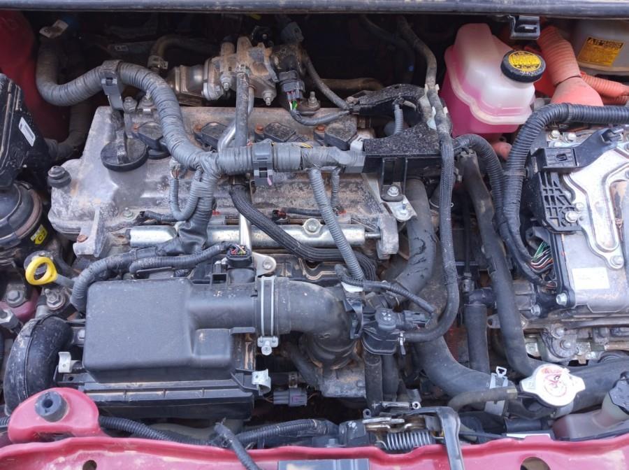 ANTINIEBLA-DELANTERO-IZQUIERDO-TOYOTA-YARIS-1-5-HYBRID-101-CV-Ano-2017-Auto-Desguace-Luque