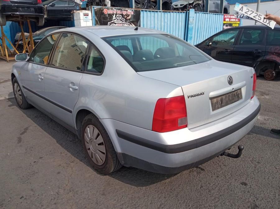 CENTRALITA-DE-MOTOR-VOLKSWAGEN-PASSAT-BERLINA-3B2-1-9-TDI110CV-Ano-1999-Auto-Desguace-Luque