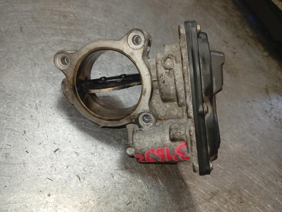 CAJA-DE-MARIPOSA-BMW-SERIE-1-LIM-F20-2-0-TURBODIESEL-143-CV-Ano-2012-Auto-Desguace-Luque
