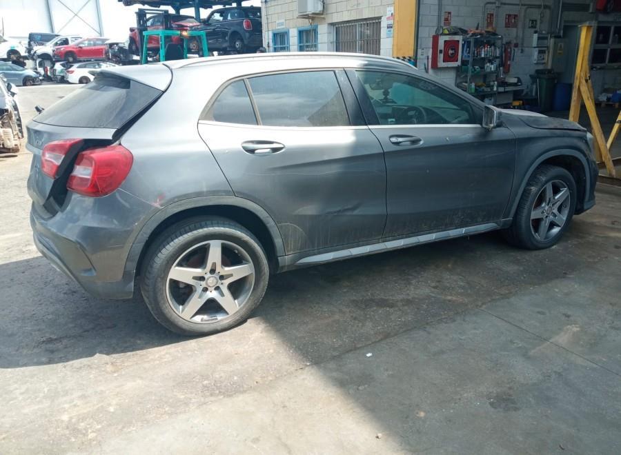 POMO-PALANCA-DE-CAMBIOS-Y-FUNDA-MERCEDES-GLA-W156-2-1-CDI-CAT-136-CV-Ano-2015-Auto-Desguace-Luque