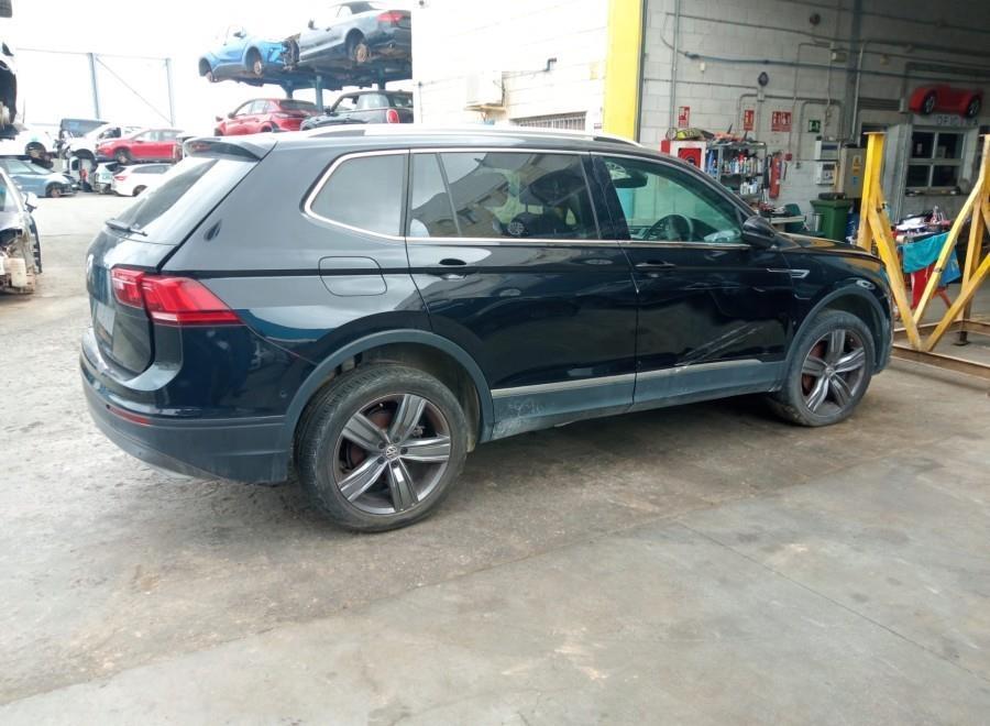 PILOTO-TRASERO-DERECHO-PORTON-VOLKSWAGEN-TIGUAN-1-5-16V-TSI-ACT-150-CV-Ano-2019-Auto-Desguace-Luque
