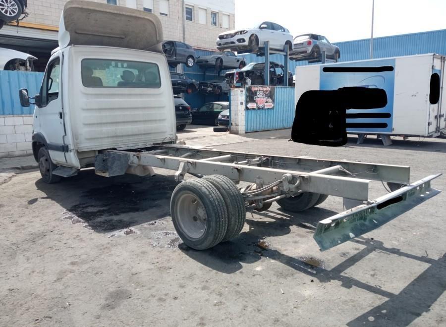 CAJA-DE-DIRECCION-RENAULT-MASCOTT-3-0-DIESEL-156-CV-Ano-2006-Auto-Desguace-Luque