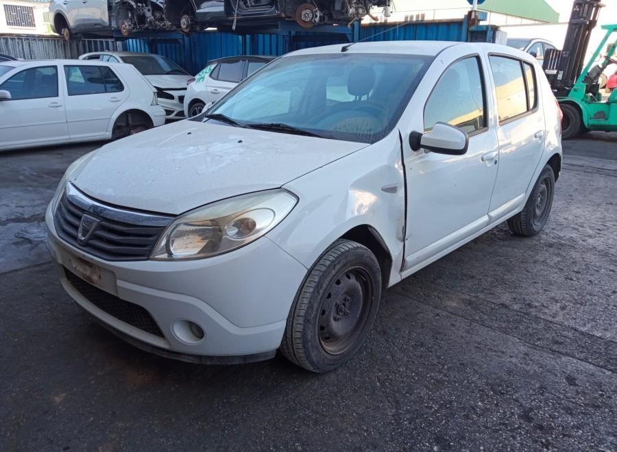 CAJA-DE-CAMBIOS-MANUAL-DACIA-SANDERO-1-2-16V-CAT-75-CV-Ano-2012-Auto-Desguace-Luque