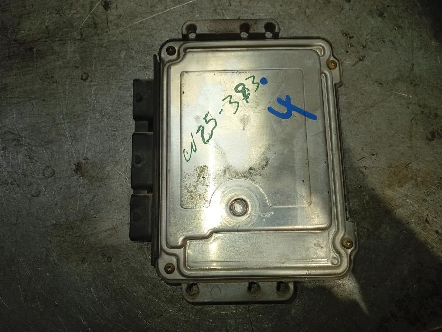 CENTRALITA-DE-MOTOR-RENAULT-MEGANE-II-BERILINA-5P-1-9-DCI-120CV-Ano-2003-Auto-Desguace-Luque