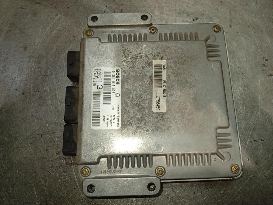 CENTRALITA-DE-MOTOR-CITROEN-C5-2-0-HDI-109CV-Ano-2001-Auto-Desguace-Luque