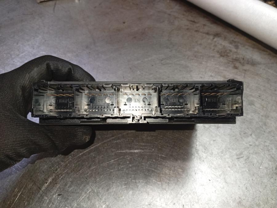 MODULO-CONFORT-JAGUAR-X-TYPE-2-0-DIESEL-131CV-Ano-2005-Auto-Desguace-Luque