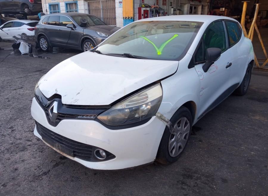 ANTINIEBLA-DELANTERO-DERECHO-RENAULT-CLIO-IV-1-2-73-CV-Ano-2013-Auto-Desguace-Luque