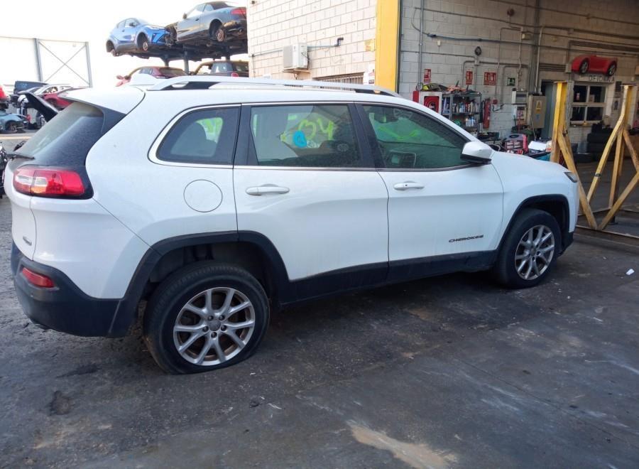 FARO-DELANTERO-DERECHO-JEEP-CHEROKEE-2-0-M-JET-CAT-170-CV-Ano-2014-Auto-Desguace-Luque