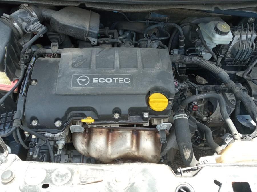 CAJA-DE-CAMBIOS-MANUAL-OPEL-CORSA-E-1-4-16V-90-CV-Ano-2015-Auto-Desguace-Luque