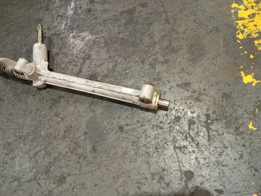 CREMALLERA-DE-DIRECCION-HIDRAULICA-OPEL-MOKKA-X-1-6-CDTI-DPF-136-CV-Ano-2017-Auto-Desguace-Luque