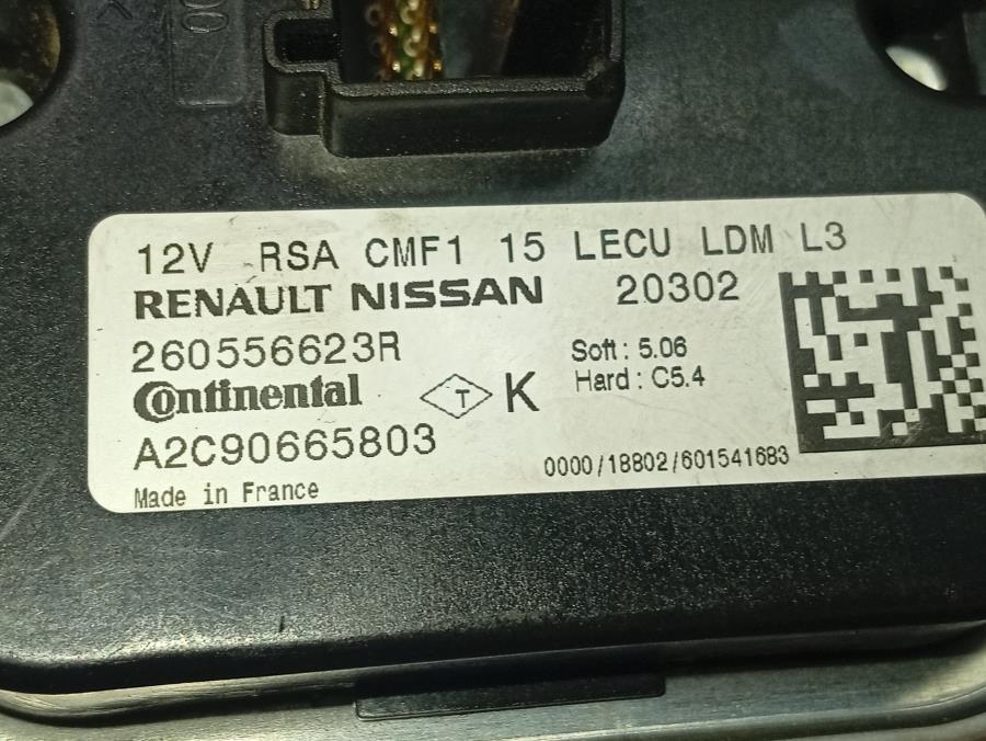 CENTRALITA-DE-XENON-RENAULT-CLIO-V-1-6-HIBRIDO-103-KW-E-TECH-140-CV-Ano-2021-Auto-Desguace-Luque