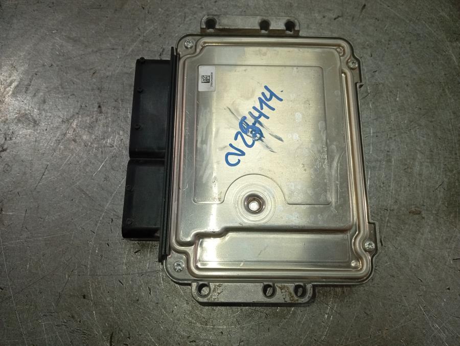 CENTRALITA-DE-MOTOR-SUZUKI-S-CROSS-1-4-HIBRIDO-SUAVE-95-KW-129-CV-Ano-2022-Auto-Desguace-Luque