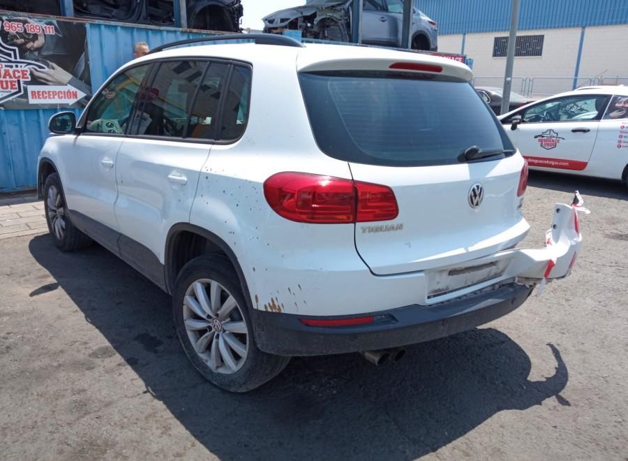 CENTRALITA-DE-FRENO-DE-MANO-VOLKSWAGEN-TIGUAN-2-0-TDI-110-CV-Ano-2015-Auto-Desguace-Luque
