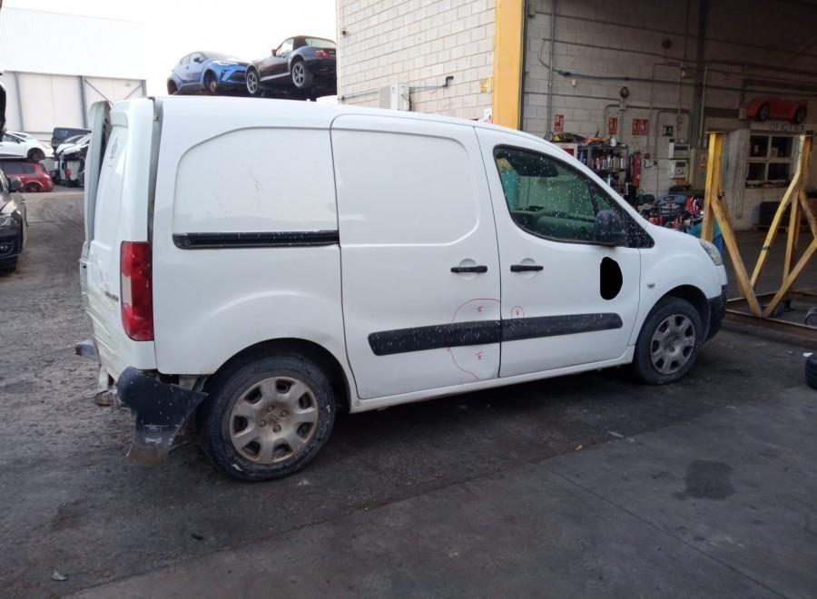 BOMBA-DE-DIRECCION-ELECTRICA-PEUGEOT-PARTNER-1-6-HDI-FAP-114-CV-Ano-2014-Auto-Desguace-Luque