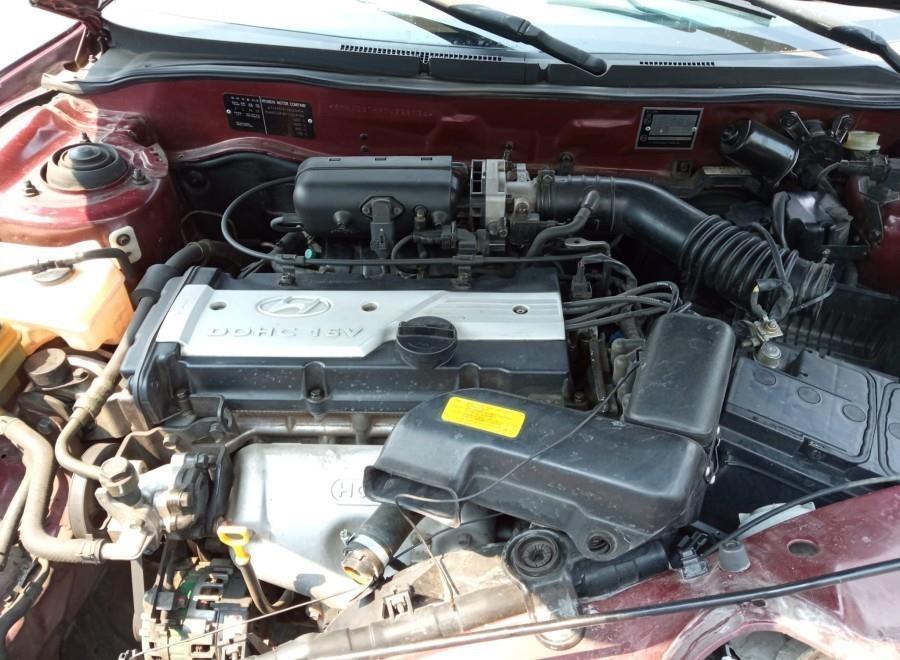 MOTOR-COMPLETO-HYUNDAI-COUPE-RD-1-6-16V-CAT-107-CV-Ano-2001-Auto-Desguace-Luque