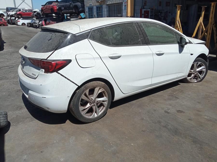 CENTRALITA-DE-MOTOR-OPEL-ASTRA-K-1-4-16V-SIDI-TURBO-125-CV-Ano-2018-Auto-Desguace-Luque