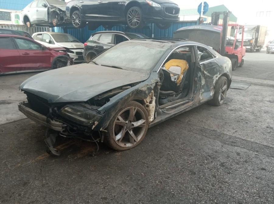 MODULO-ELECTRONICO-AUDI-A-5-COUPE-3-2-V6-24V-FSI-265-CV-Ano-2008-Auto-Desguace-Luque