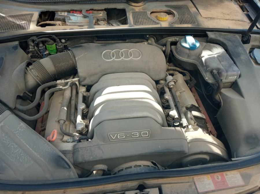 CENTRALITA-DE-MOTOR-AUDI-A4-CABRIO-8H-3-0-V6-30V-CAT-220CV-Ano-2005-Auto-Desguace-Luque