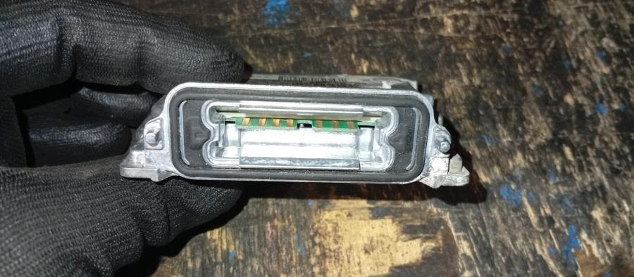 BALASTRO-DE-FARO-IZQUIERDO-XENON-AUDI-Q7-3-0-V6-24V-TDI-233-CV-Ano-2006-Auto-Desguace-Luque