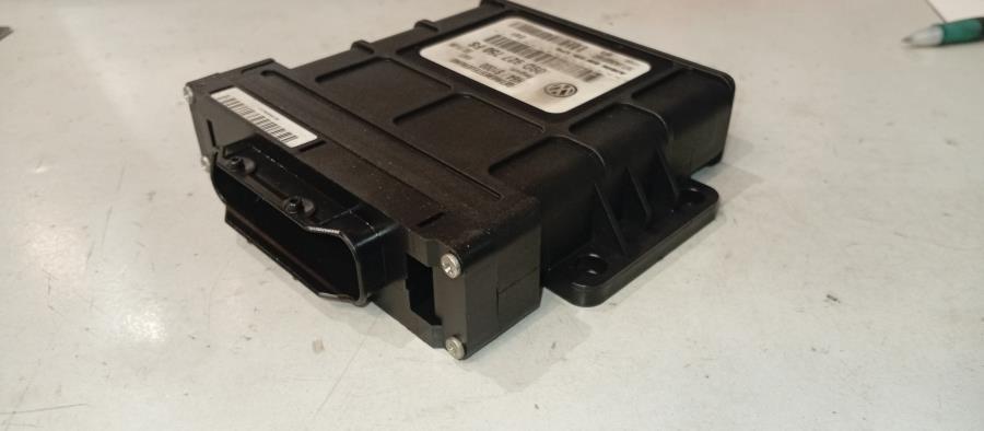 CENTRALITA-CAJA-DE-CAMBIOS-AUDI-Q7-3-0-V6-24V-TDI-233-CV-Ano-2006-Auto-Desguace-Luque