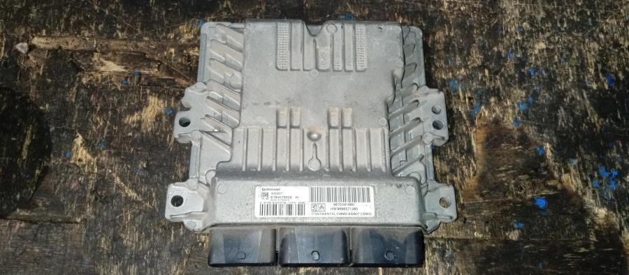 CENTRALITA-DE-MOTOR-PEUGEOT-3008-1-6-E-HDI-FAP-114-CV-Ano-2011-Auto-Desguace-Luque