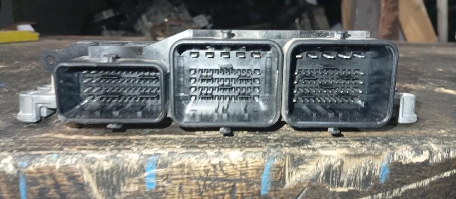 CENTRALITA-DE-MOTOR-CITROEN-C3-1-4-HDI-68-CV-Ano-2014-Auto-Desguace-Luque
