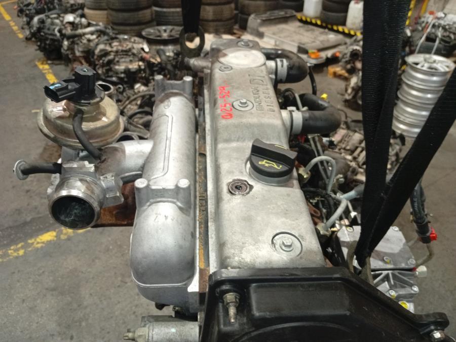 MOTOR-COMPLETO-FORD-FOCUS-BERLINA-CAK-1-8-TDDI-90CV-Ano-2002-Auto-Desguace-Luque