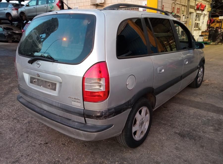 CENTRALITA-DE-MOTOR-OPEL-ZAFIRA-2-0-DTI-101-CV-Ano-2004-Auto-Desguace-Luque