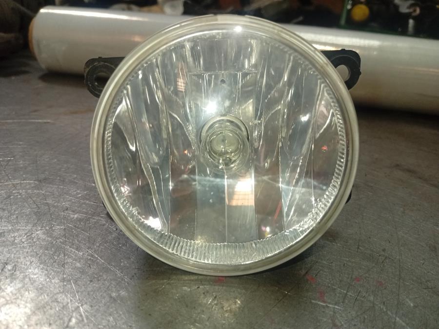 ANTINIEBLA-DELANTERO-DERECHO-PEUGEOT-3008-1-2-12V-E-THP-131-CV-Ano-2016-Auto-Desguace-Luque