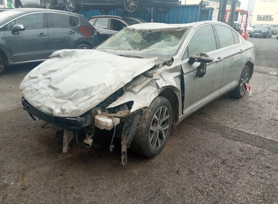 MOTOR-COMPLETO-VOLKSWAGEN-PASSAT-3C-4P/VARIANT-1-4-TSI-Ano-2015-Auto-Desguace-Luque