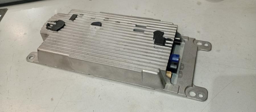 CENTRALITA-DE-BLUETOOTH-BMW-SERIE-5-G30-535D-Ano-2018-Auto-Desguace-Luque