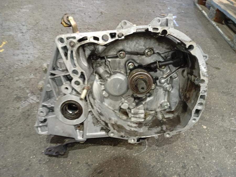 CAJA-DE-CAMBIOS-MANUAL-NISSAN-MICRA-K12E-1-5-DCI-82CV-Ano-2005-Auto-Desguace-Luque