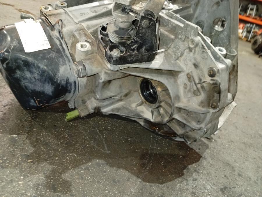CAJA-DE-CAMBIOS-MANUAL-NISSAN-MICRA-K12E-1-5-DCI-82CV-Ano-2005-Auto-Desguace-Luque