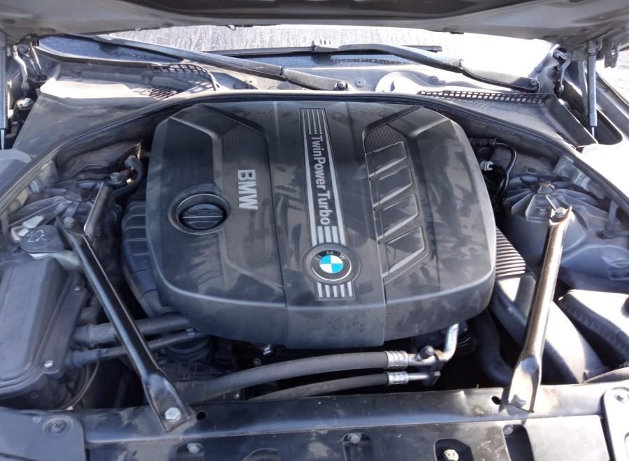 ANTINIEBLA-DELANTERO-DERECHO-BMW-SERIE-5-TOURING-F11-520D-2-0-TURBODIESEL-Ano-2011-Auto-Desguace-Luque