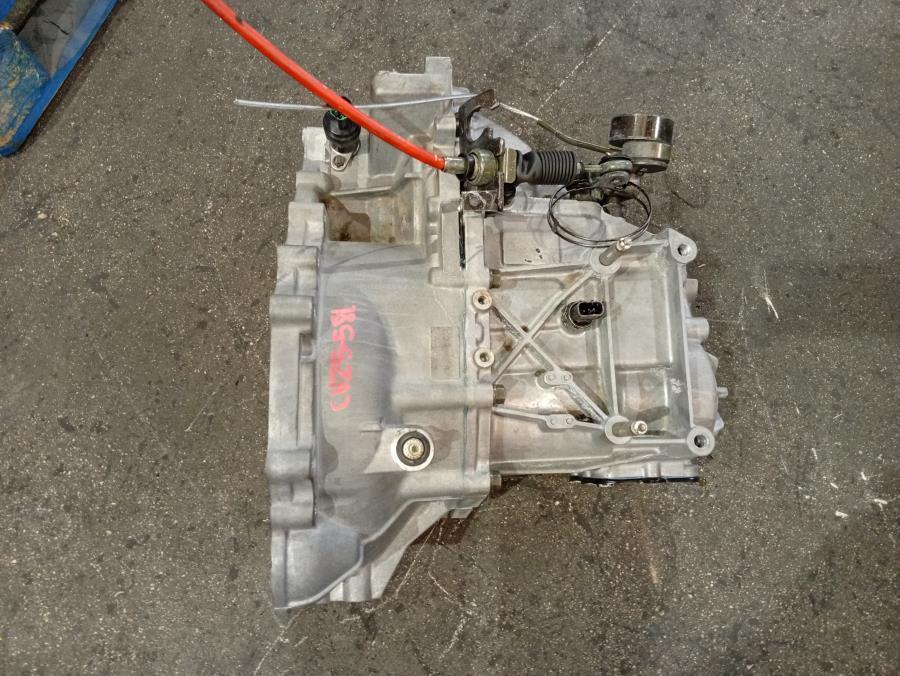 CAJA-DE-CAMBIOS-MANUAL-KIA-CARENS-2-0-TURBODIESEL-CAT-113-CV-Ano-2003-Auto-Desguace-Luque