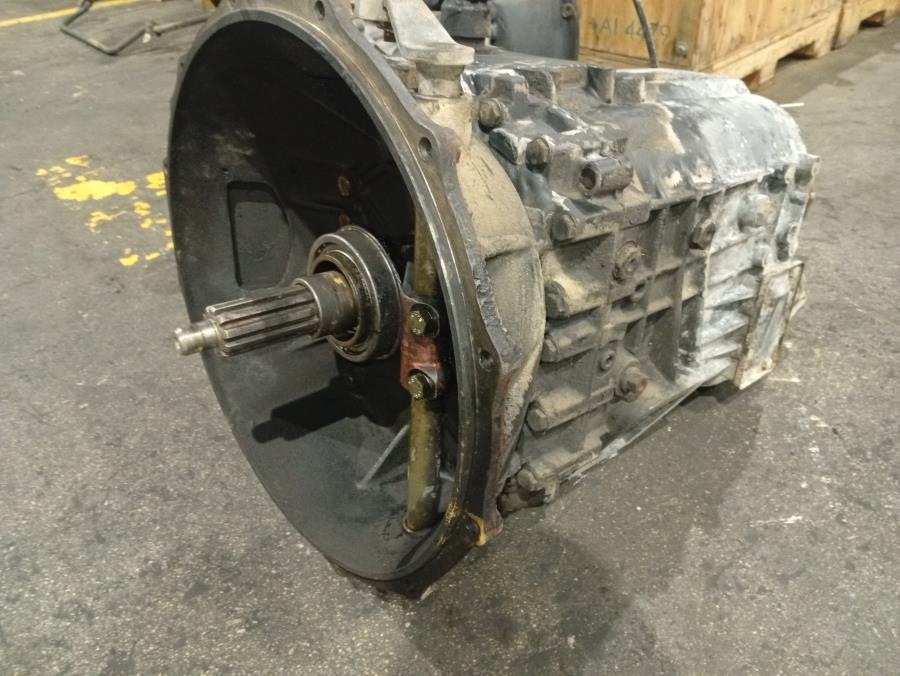 CAJA-DE-CAMBIOS-MANUAL-NISSAN-M13017-Ano-1990-Auto-Desguace-Luque