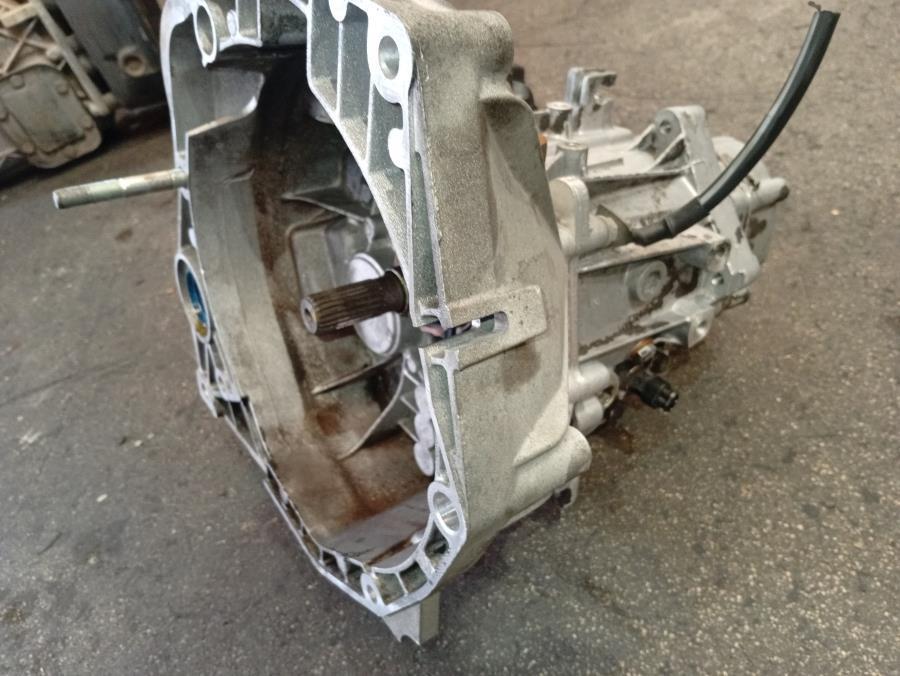 CAJA-DE-CAMBIOS-MANUAL-FIAT-LINEA-1-3-D-MULTIJET-Ano-2007-Auto-Desguace-Luque