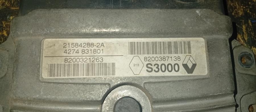 CENTRALITA-DE-MOTOR-RENAULT-MEGANE-II-CABRIO-1-6-16V-Ano-2004-Auto-Desguace-Luque