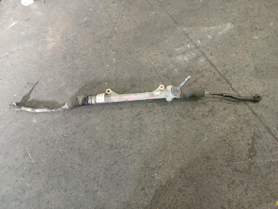 CREMALLERA-DE-DIRECCION-HIDRAULICA-NISSAN-JUKE-1-5-DCI-Ano-2015-Auto-Desguace-Luque