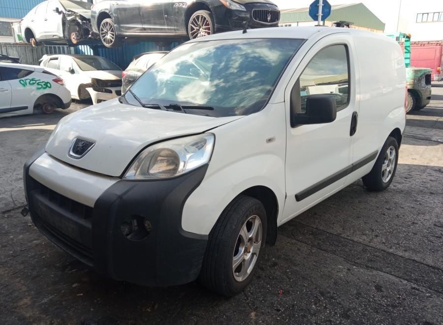 ANTINIEBLA-DELANTERO-DERECHO-PEUGEOT-BIPPER-1-3HDI-Ano-2015-Auto-Desguace-Luque