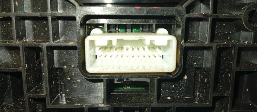 PALANCA-DE-CAMBIOS-AUTOMATICA-NISSAN-QASHQAI-Ano-2024-Auto-Desguace-Luque