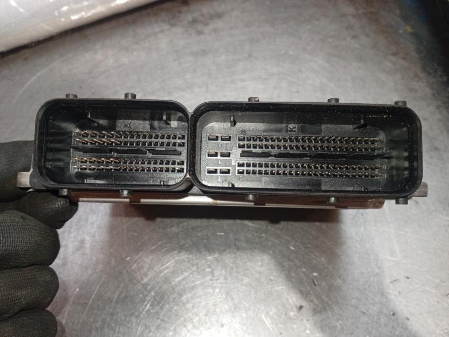 CENTRALITA-DE-MOTOR-SEAT-LEON-1p1-STYLE-1-9-TDI-105-CV-Ano-2007-Auto-Desguace-Luque