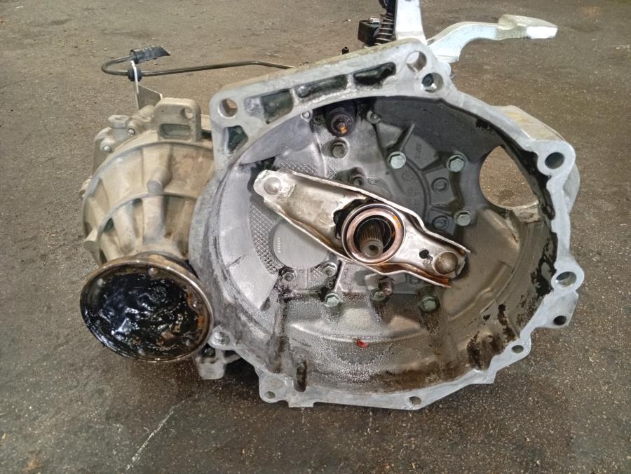 CAJA-DE-CAMBIOS-MANUAL-SEAT-LEON-1p1-STYLE-1-9-TDI-105-CV-Ano-2007-Auto-Desguace-Luque