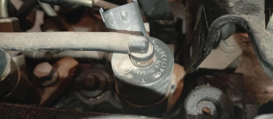 MOTOR-DESPIECE-PEUGEOT-307-SW-2-0-HDI-Ano-2003-Auto-Desguace-Luque