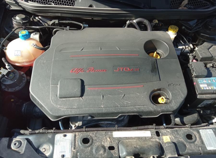 PALANCA-DE-CAMBIOS-ALFA-ROMEO-GIULIETTA-191-1-6-JTDM-CAT-105CV-Ano-2014-Auto-Desguace-Luque