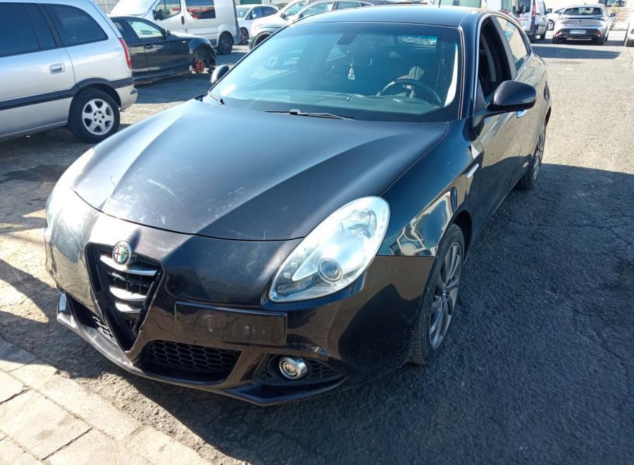CREMALLERA-ELECTRICA-DE-DIRECCION-ALFA-ROMEO-GIULIETTA-191-1-6-JTDM-CAT-105CV-Ano-2014-Auto-Desguace-Luque