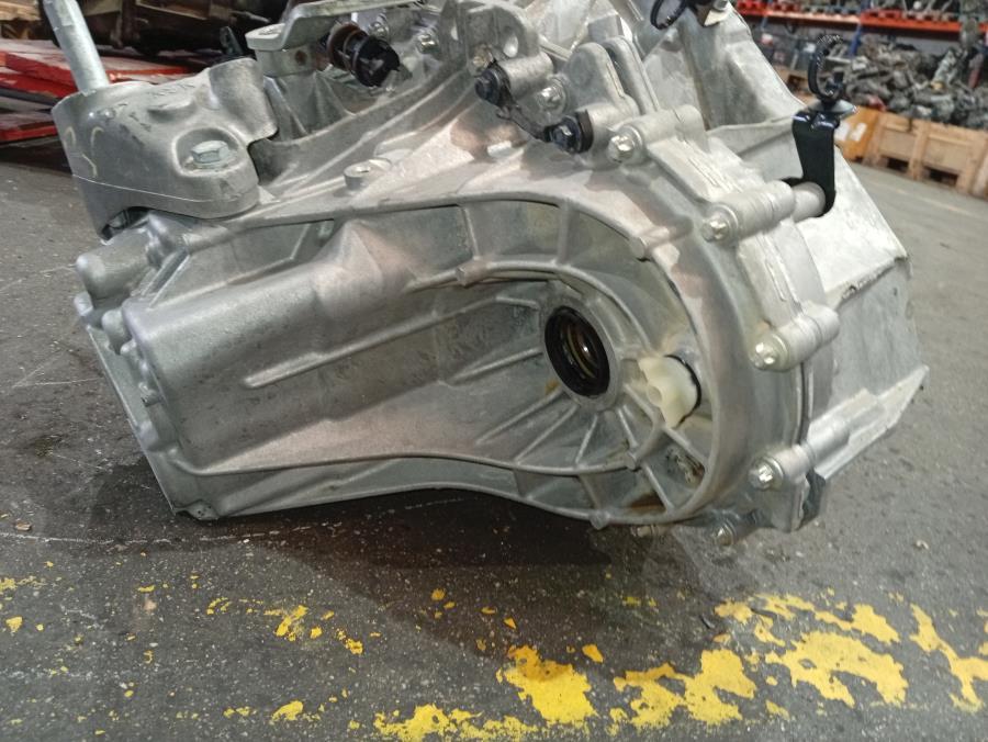 CAJA-DE-CAMBIOS-MANUAL-DACIA-DOKKER-1-5-DCI-Ano-2019-Auto-Desguace-Luque