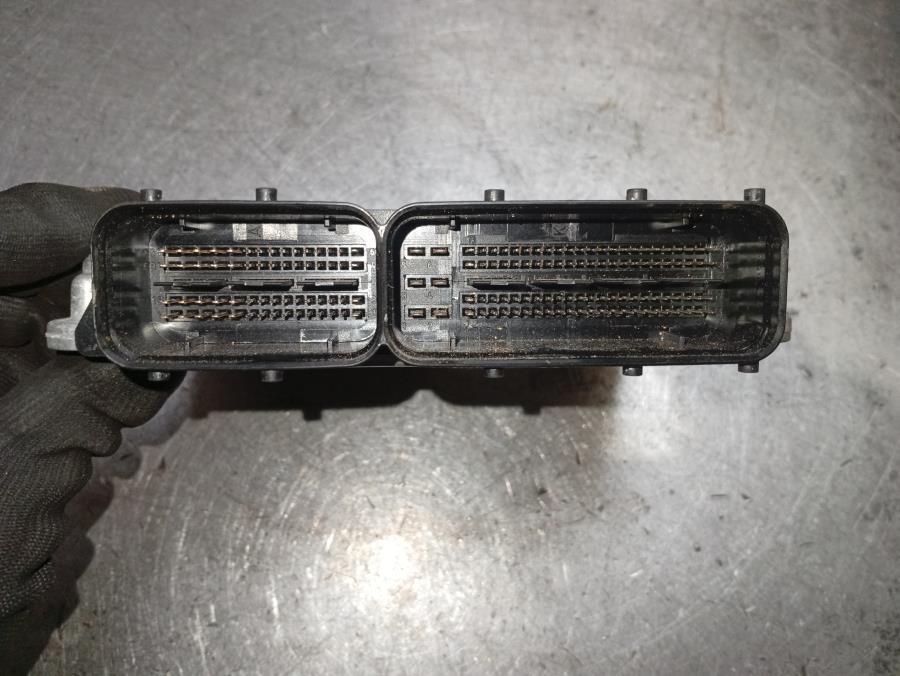 CENTRALITA-DE-MOTOR-VOLKSWAGEN-GOLF-VII-1-5-TSI-Ano-2020-Auto-Desguace-Luque