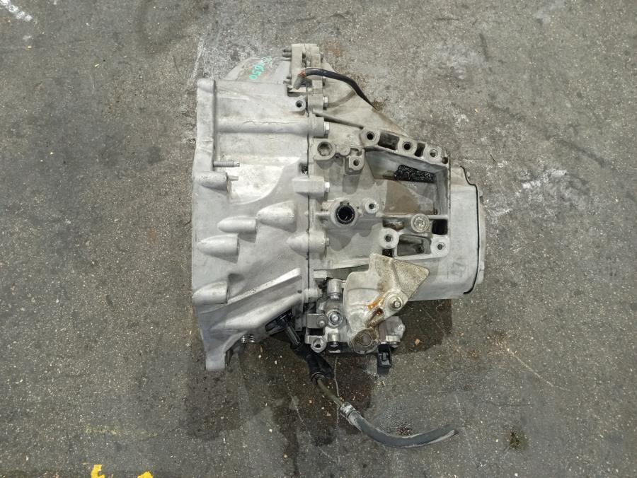 CAJA-DE-CAMBIOS-MANUAL-CITROEN-C-4-PICASSO-1-6-HDI-Ano-2013-Auto-Desguace-Luque